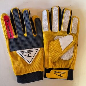 Score goalie gloves. Yellow and Black Gloves with Textured Grip